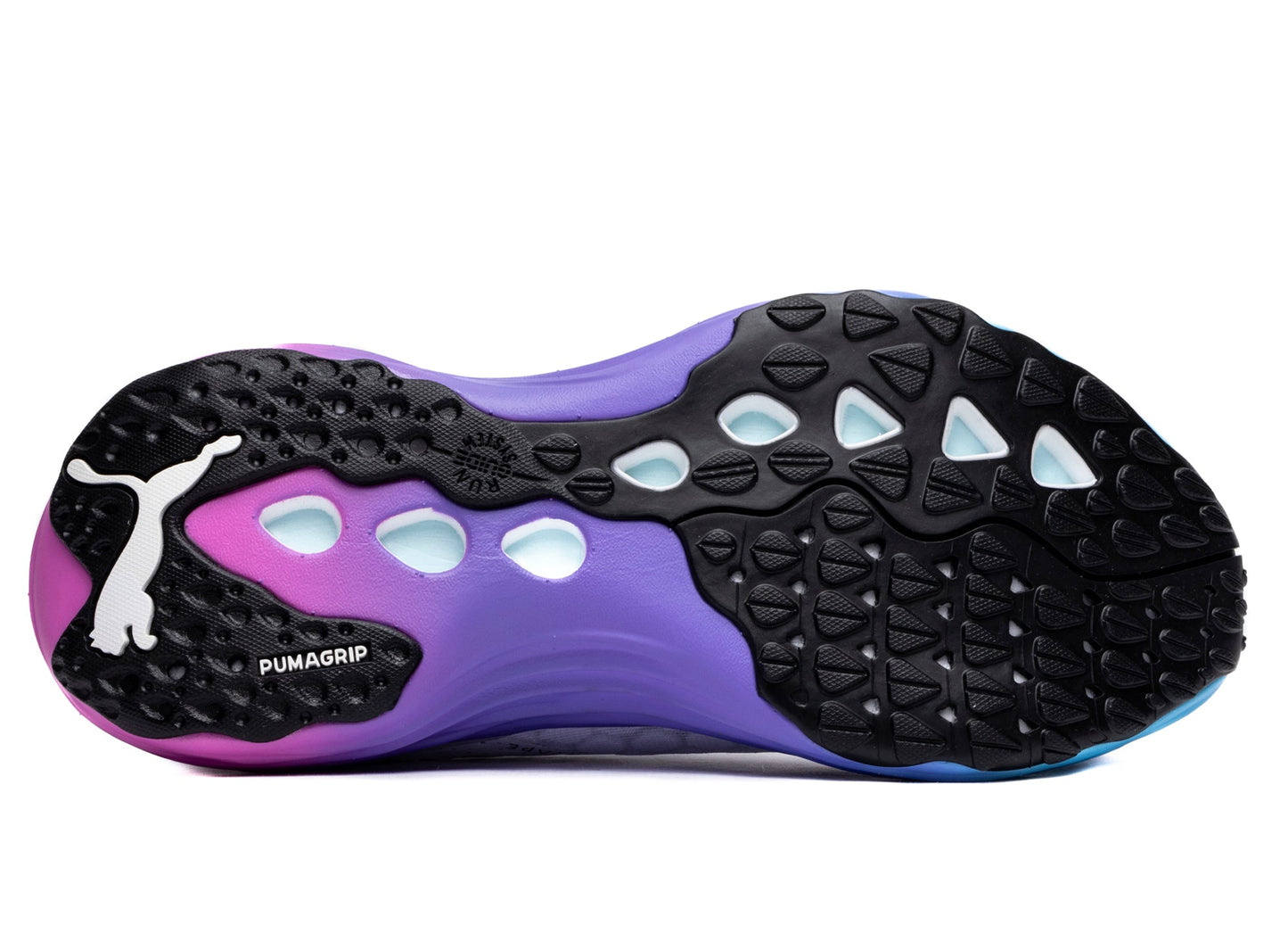 studio-shot-v9-65599