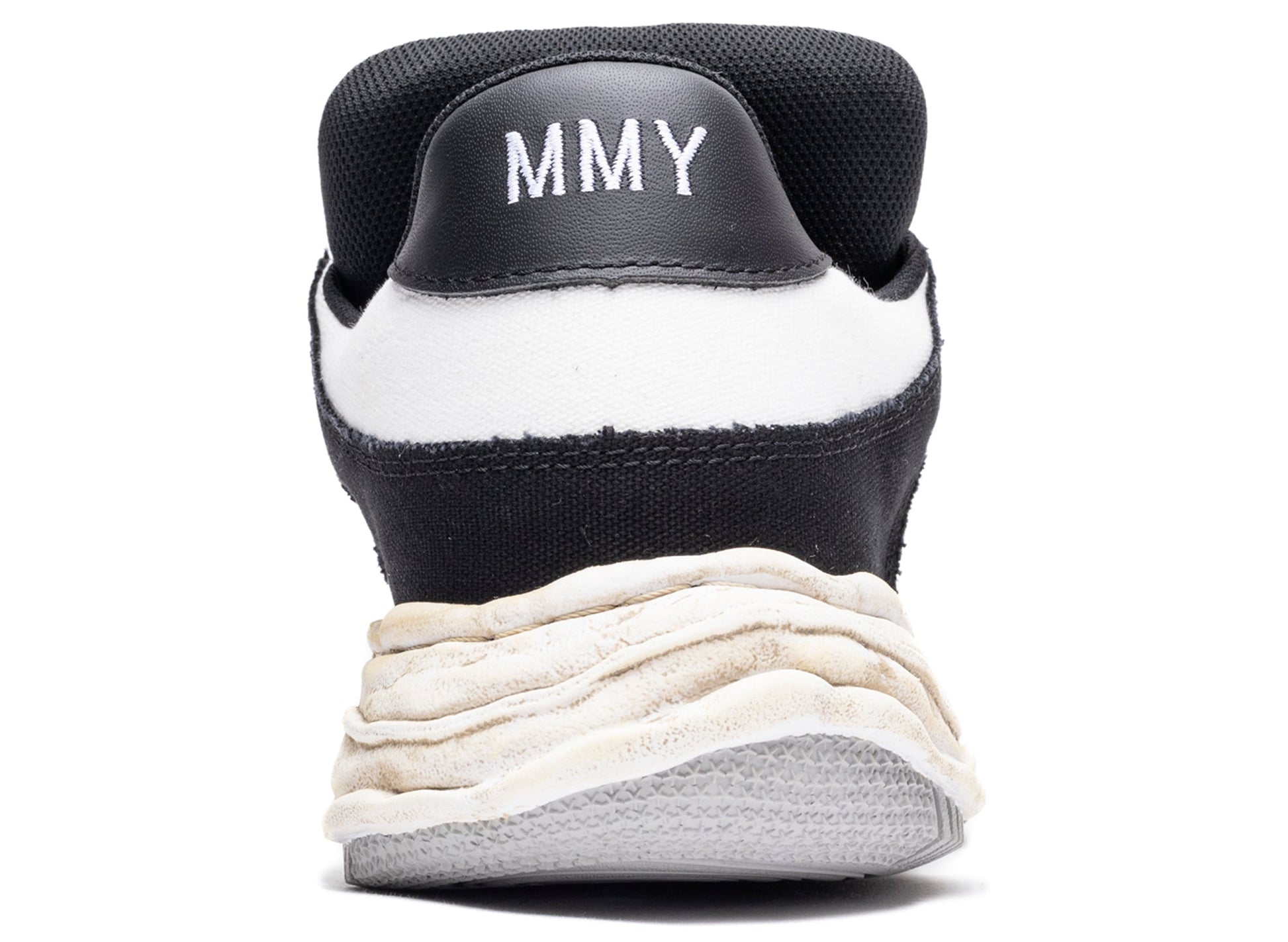 studio-shot-v9-36479