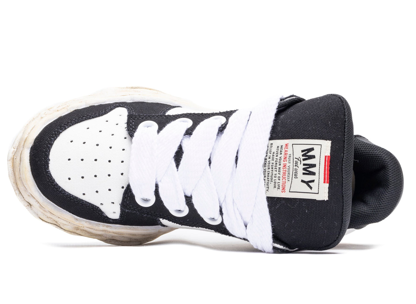 studio-shot-v9-45938