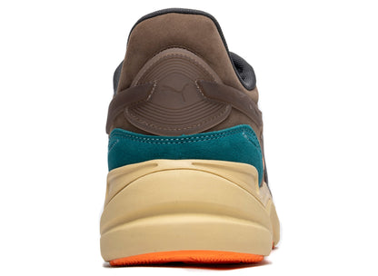 studio-shot-v9-40948