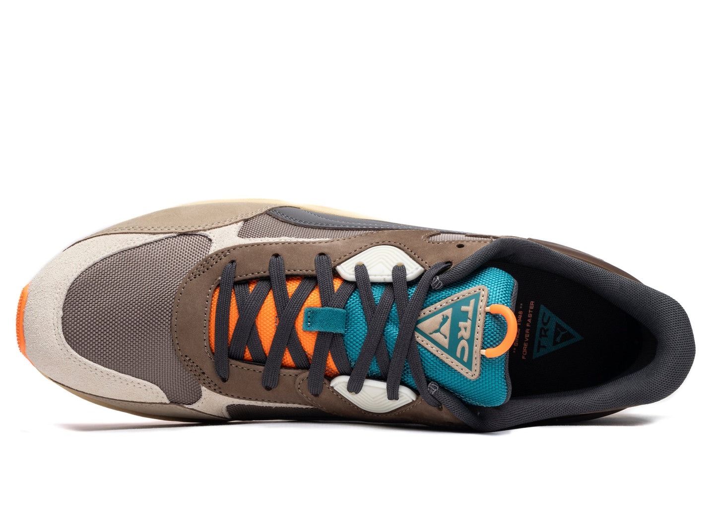 studio-shot-v9-21387