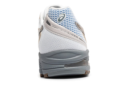 studio-shot-v9-18485