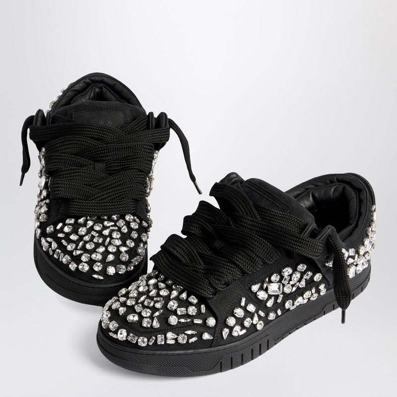 studio-shot-v5-16784