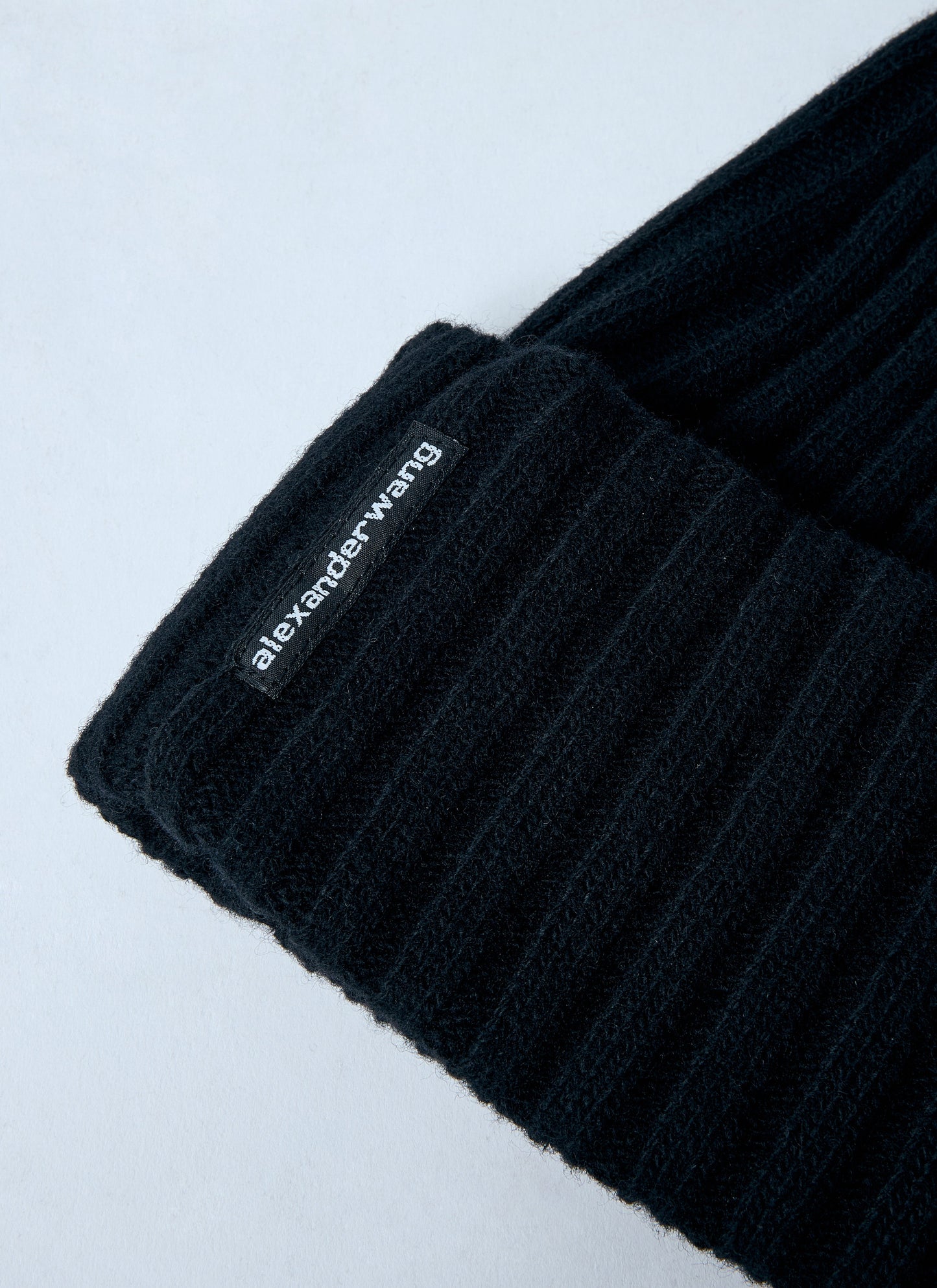 studio-shot-v5-44470