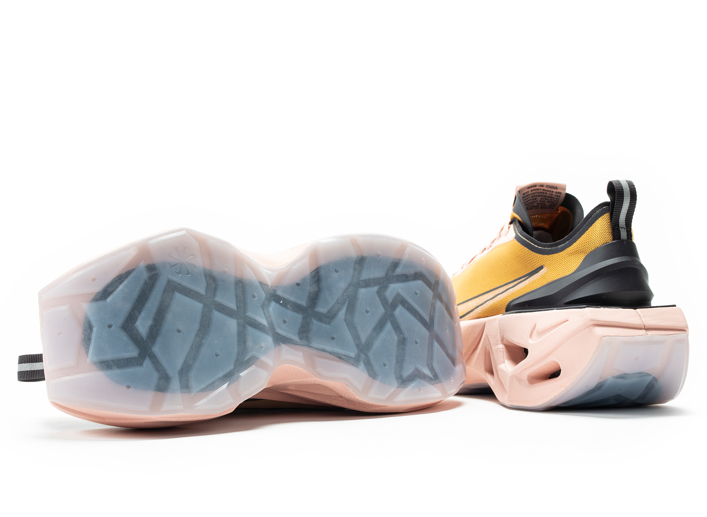 studio-shot-v9-14741