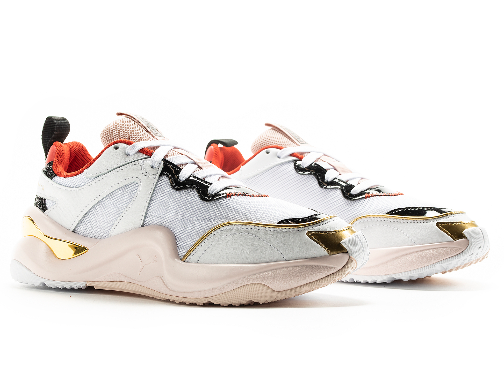 studio-shot-v9-57915