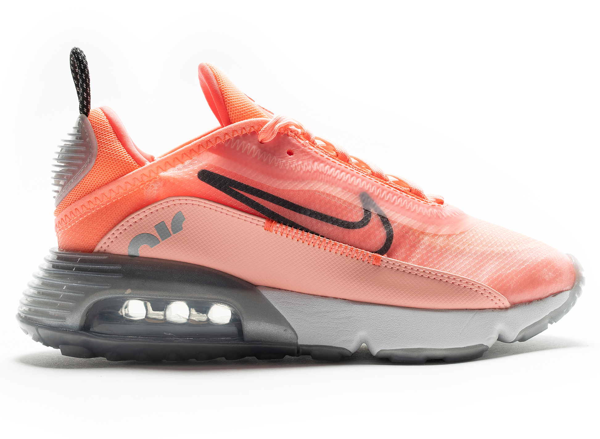 studio-shot-v9-40235