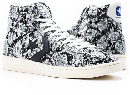 studio-shot-v9-88455