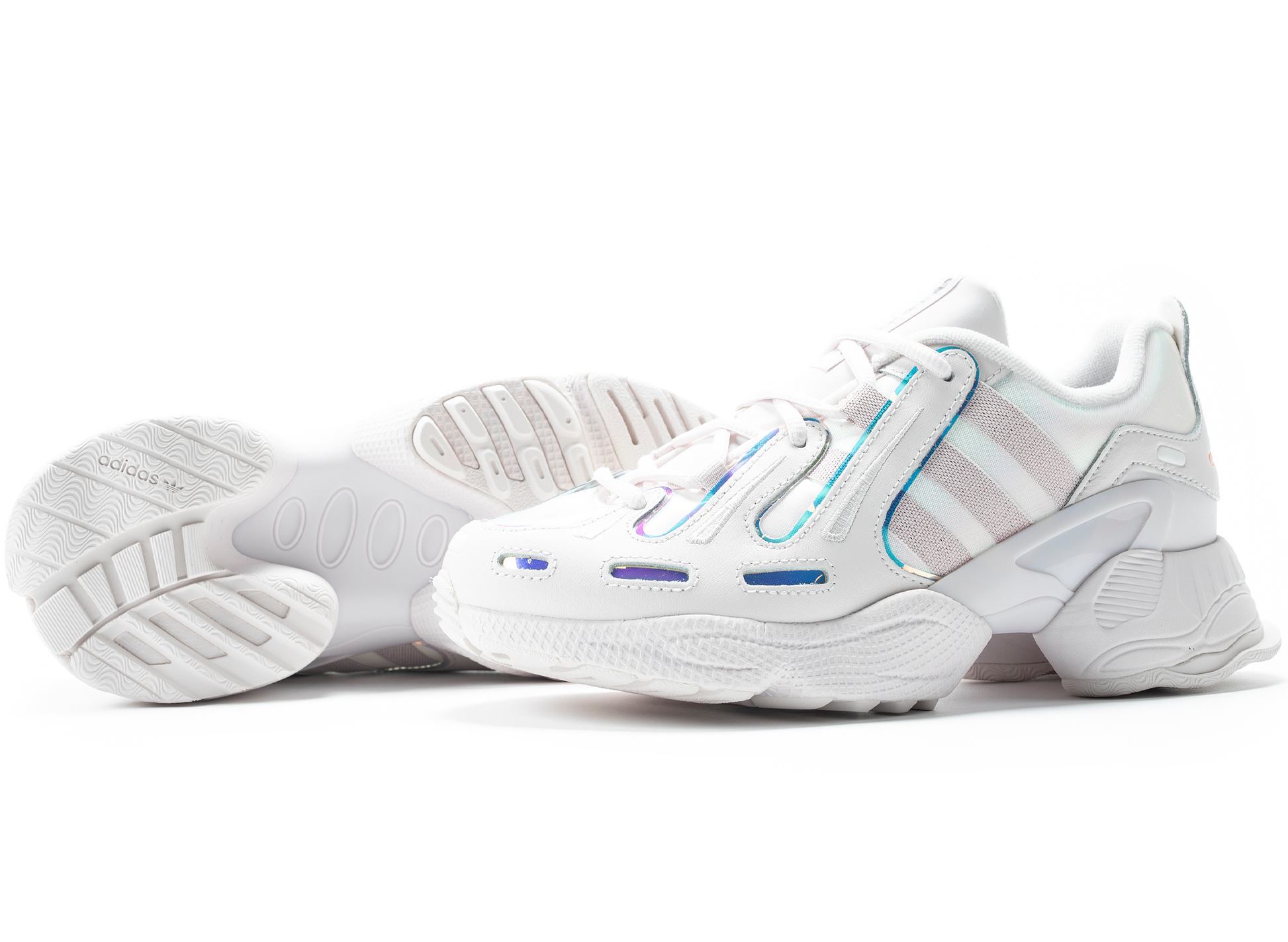 studio-shot-v9-31892