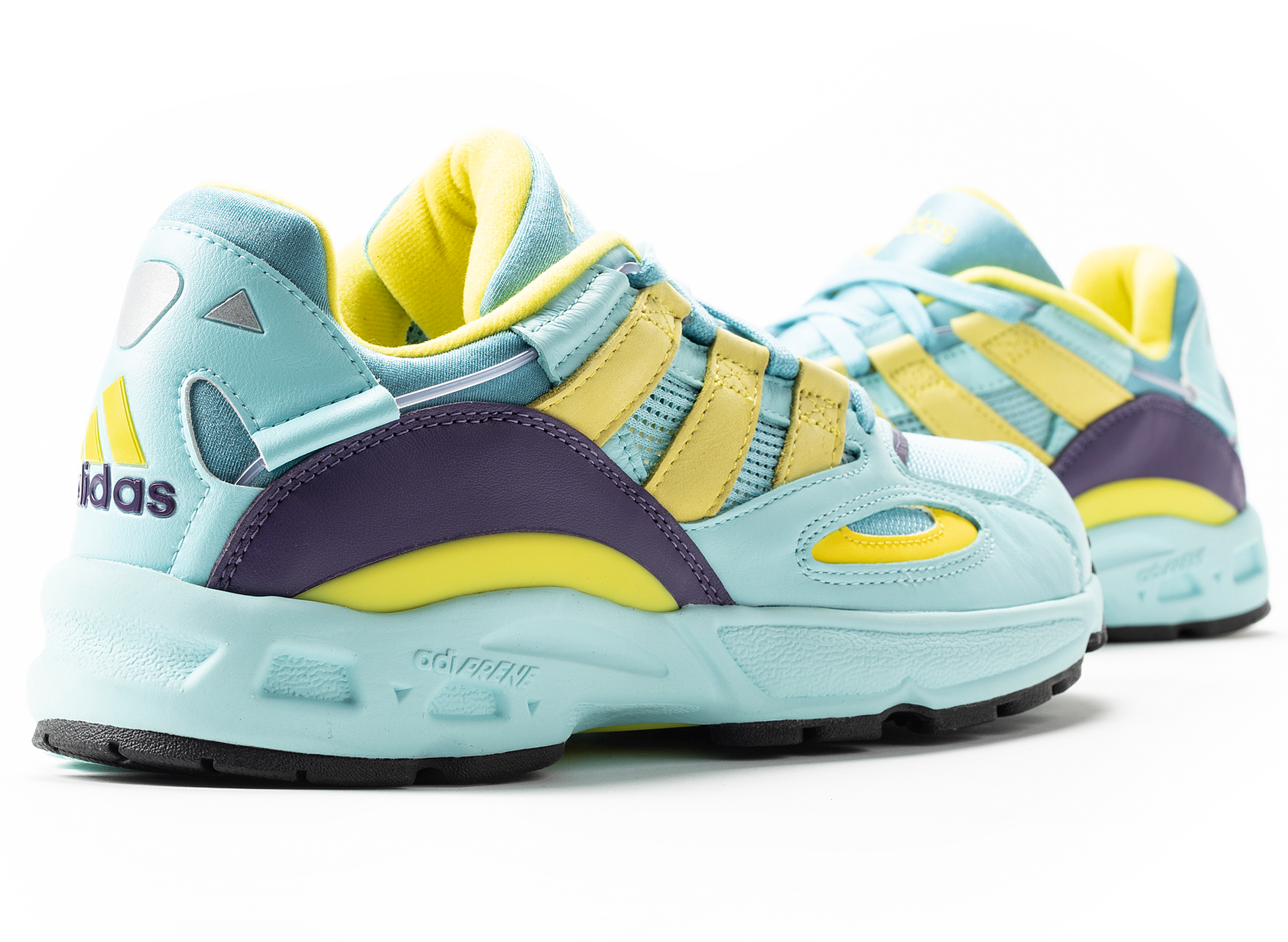 studio-shot-v9-74650