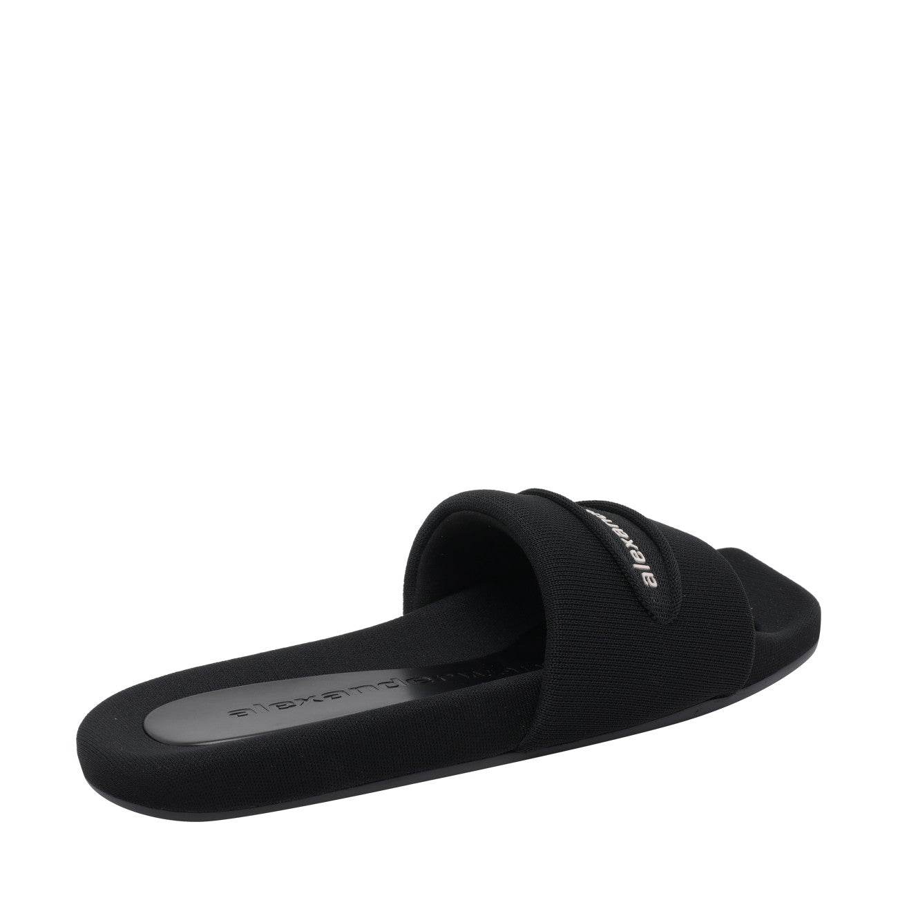 studio-shot-v5-41256