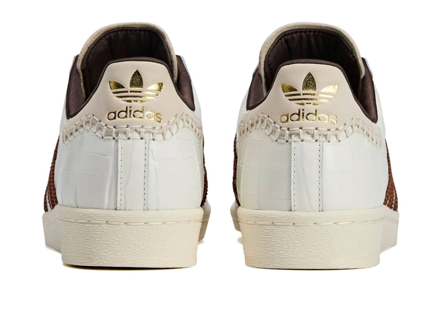 studio-shot-v9-70709