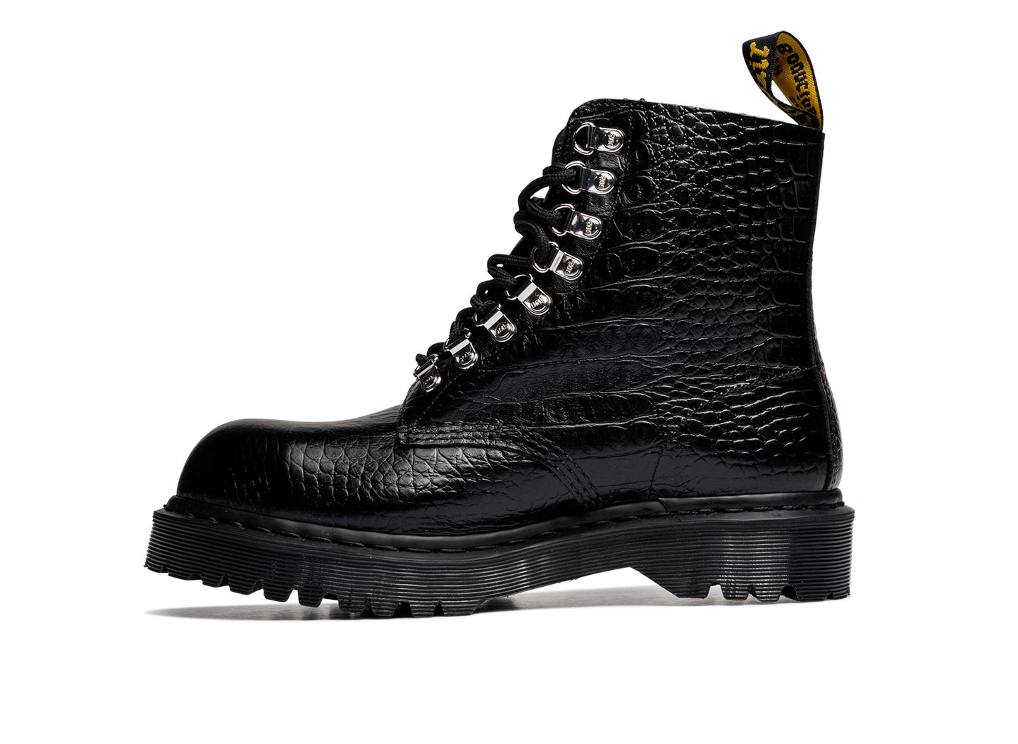 studio-shot-v9-47604