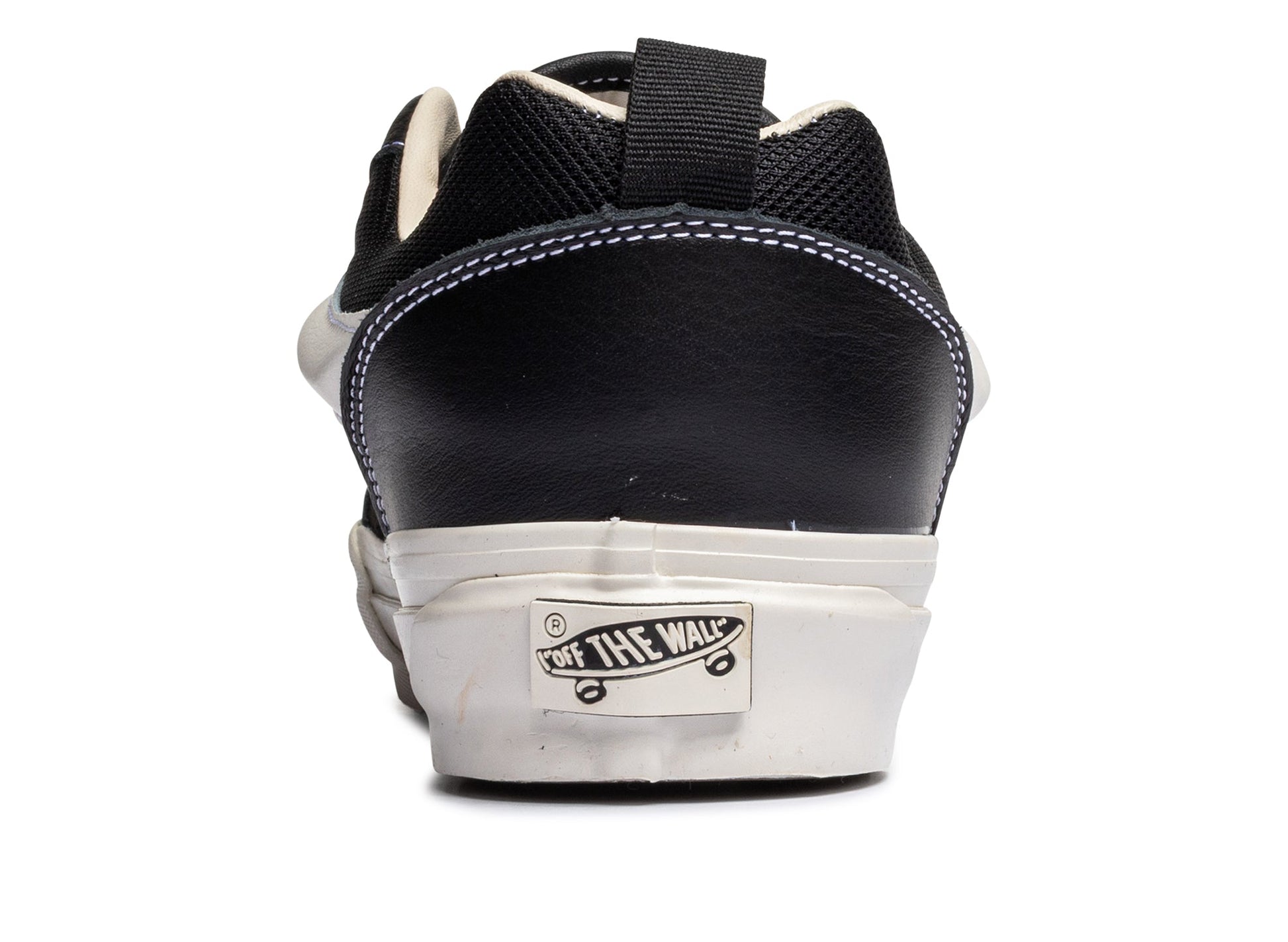 studio-shot-v9-90474