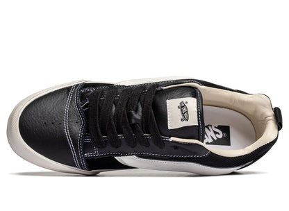 studio-shot-v9-53559