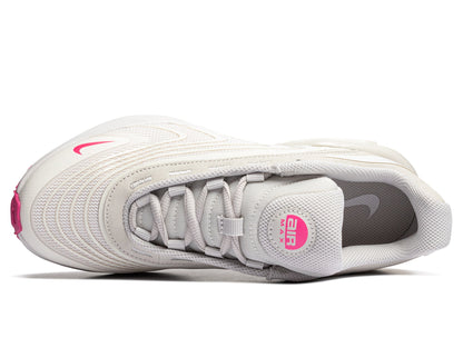 studio-shot-v9-76351