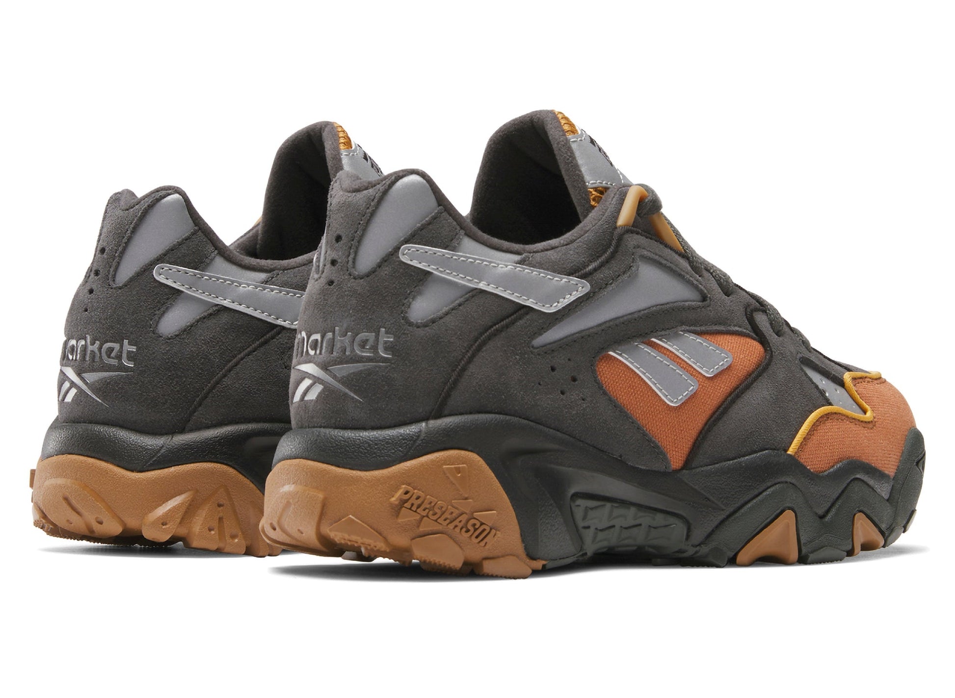 studio-shot-v9-10014