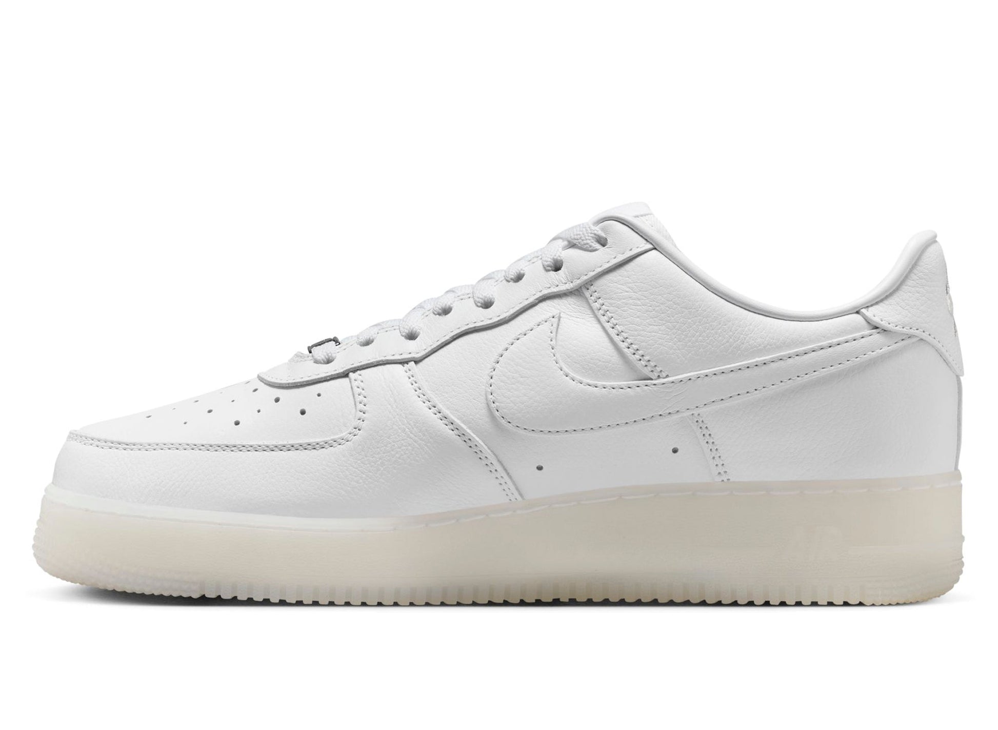 studio-shot-v9-99171