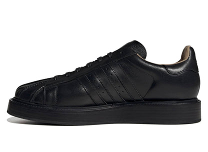 studio-shot-v9-70384