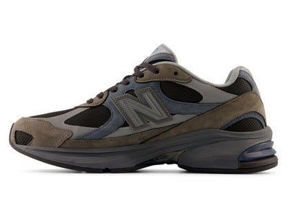 studio-shot-v9-53371