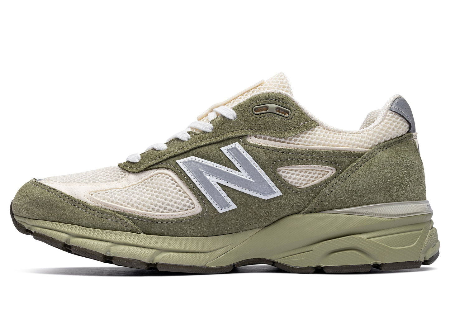 studio-shot-v9-15164