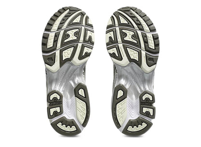 studio-shot-v9-10197