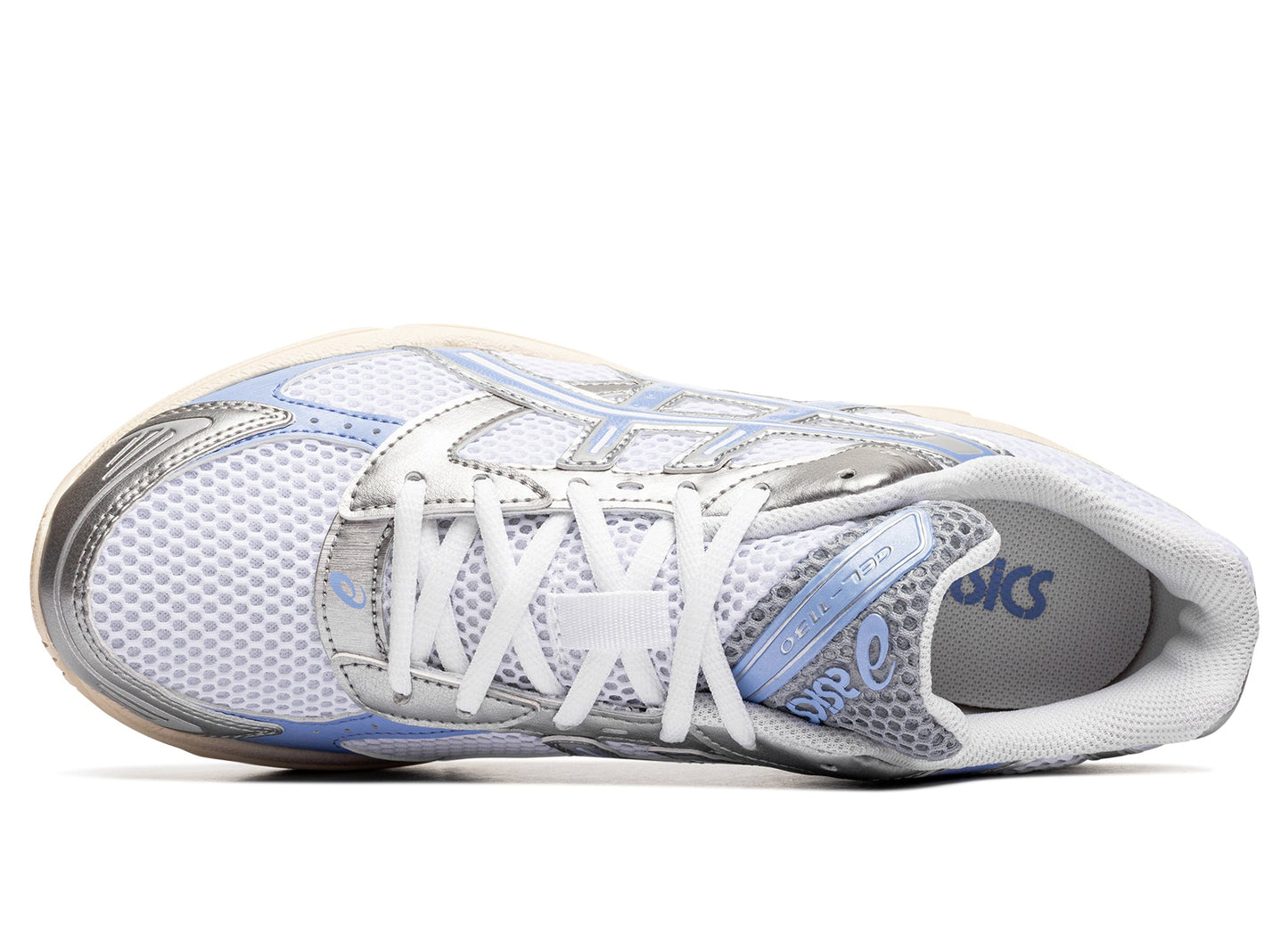 studio-shot-v9-47468