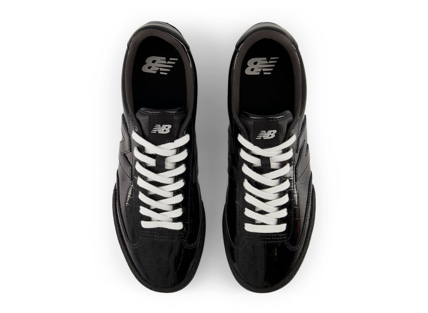 studio-shot-v9-85286