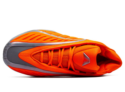 studio-shot-v9-77543