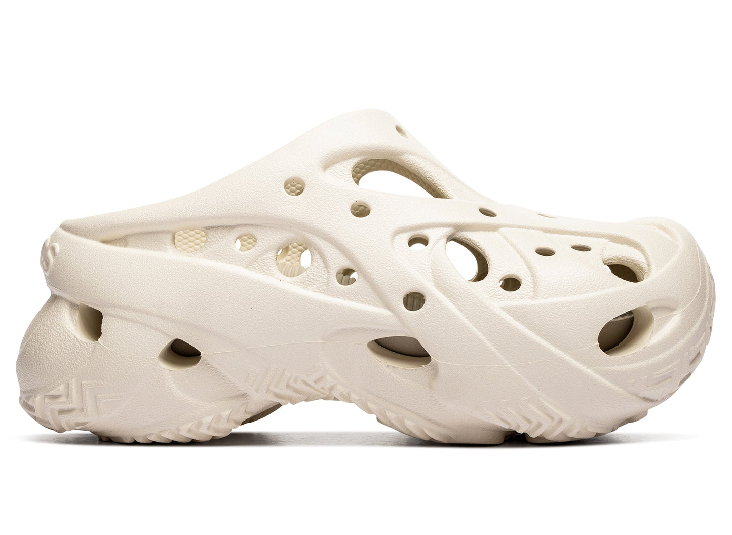 studio-shot-v9-44992