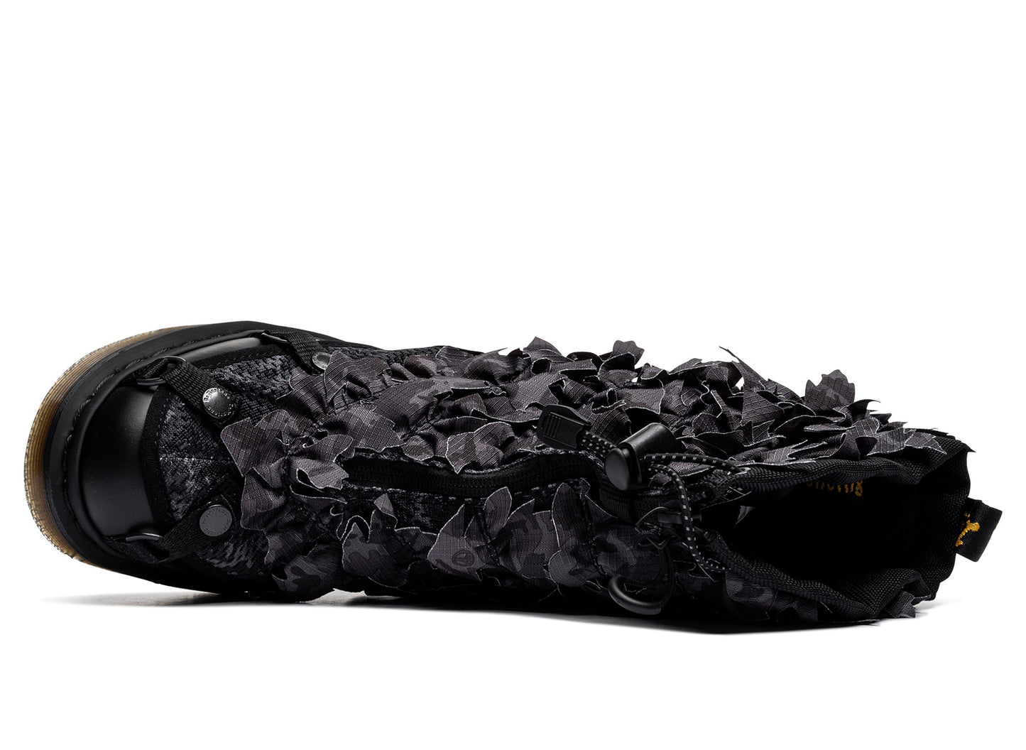 studio-shot-v9-71310