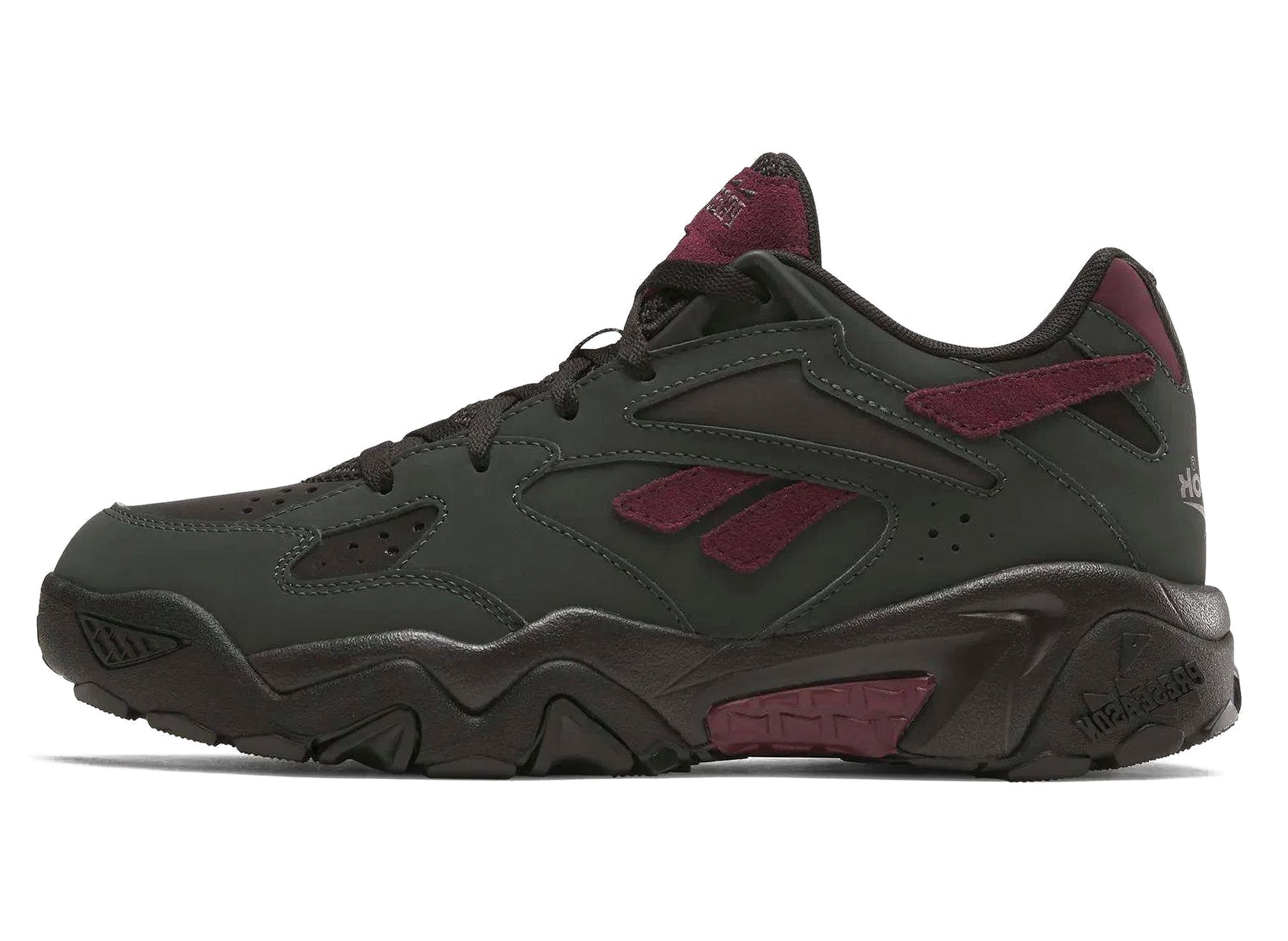 studio-shot-v9-95554