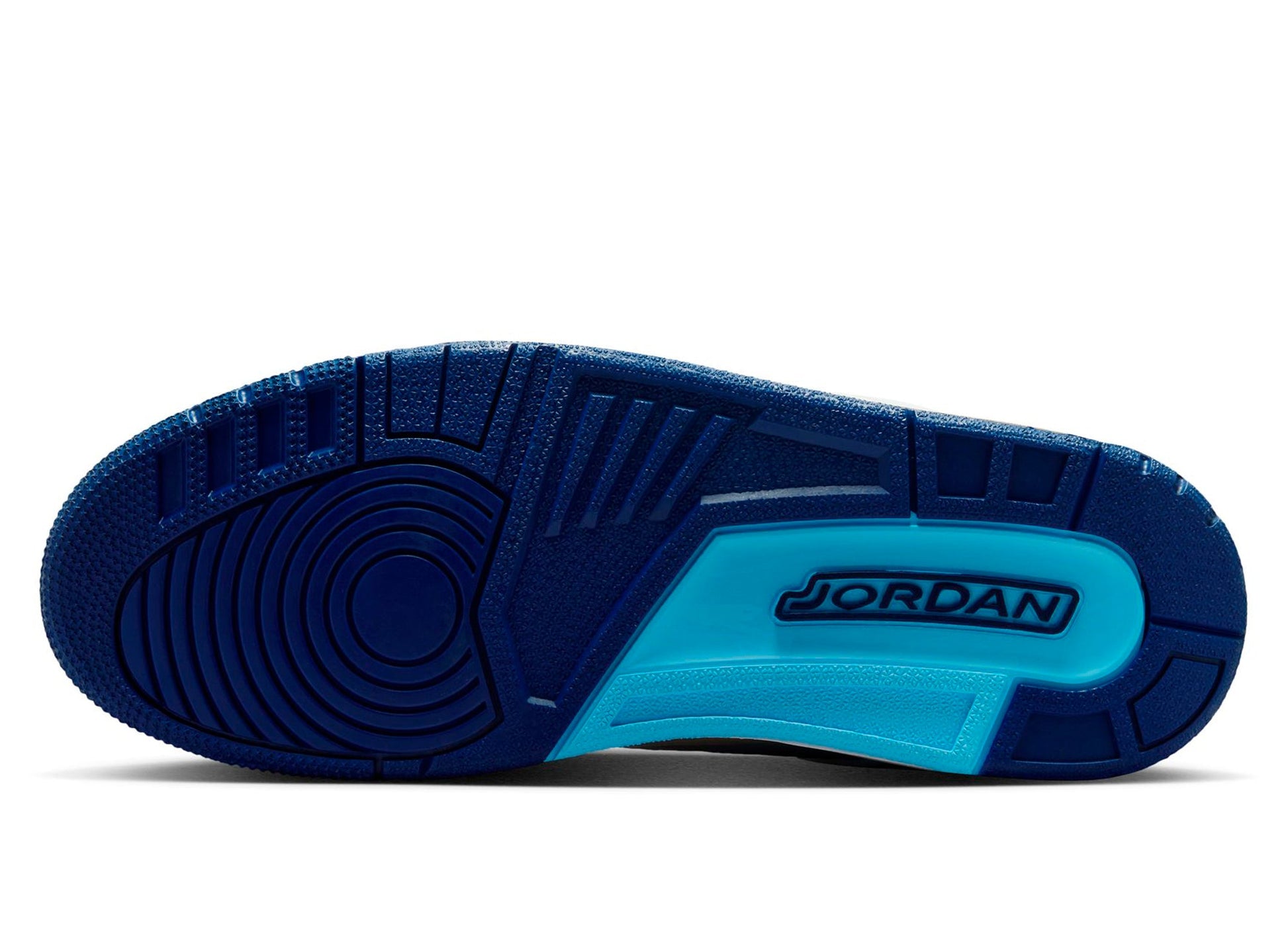 studio-shot-v9-51551