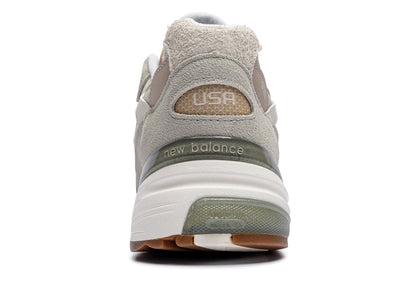 studio-shot-v9-35640