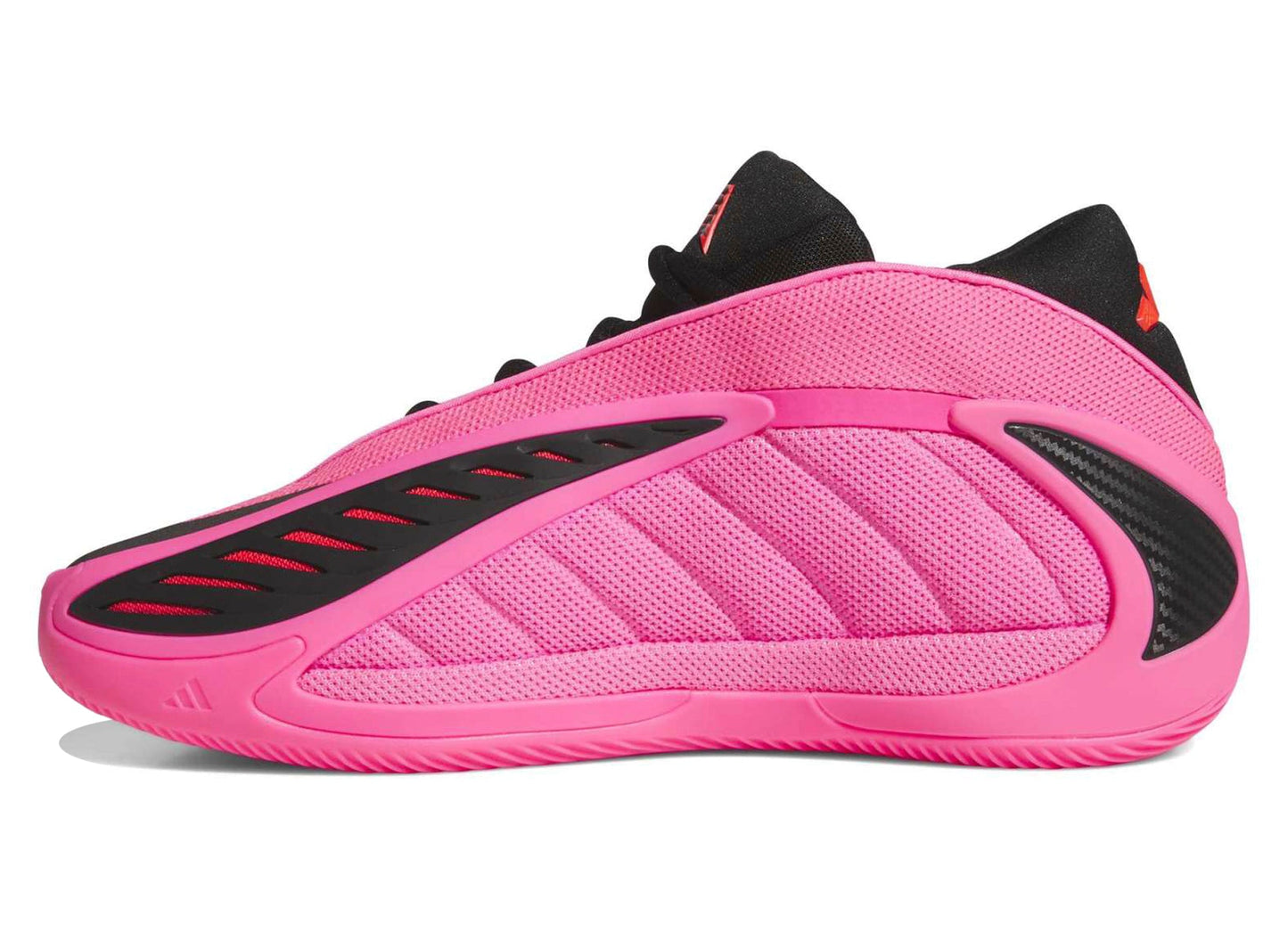 studio-shot-v9-57390