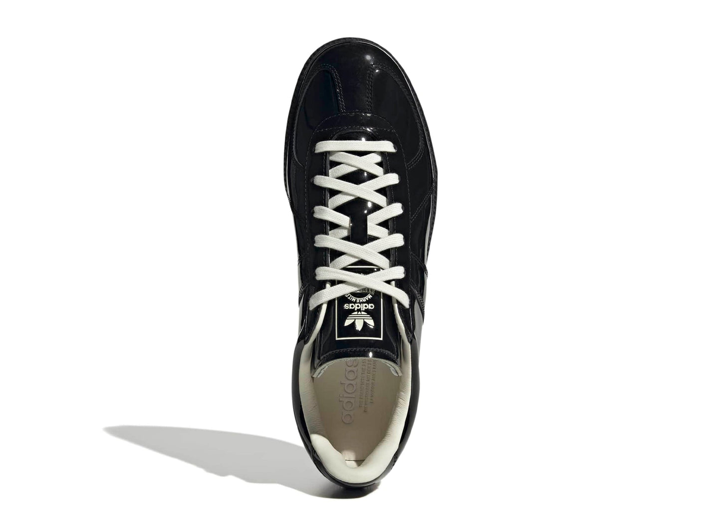 studio-shot-v9-40628