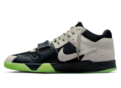 studio-shot-v9-19826