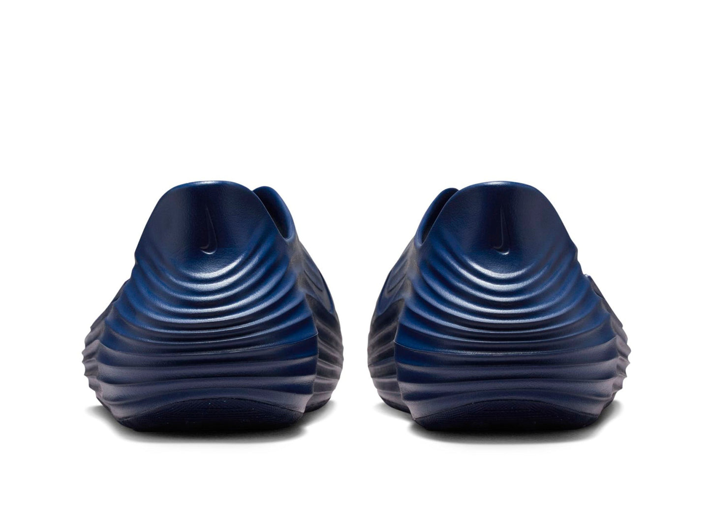 studio-shot-v9-12627