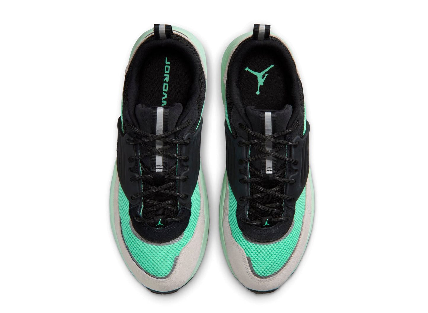 studio-shot-v9-57167