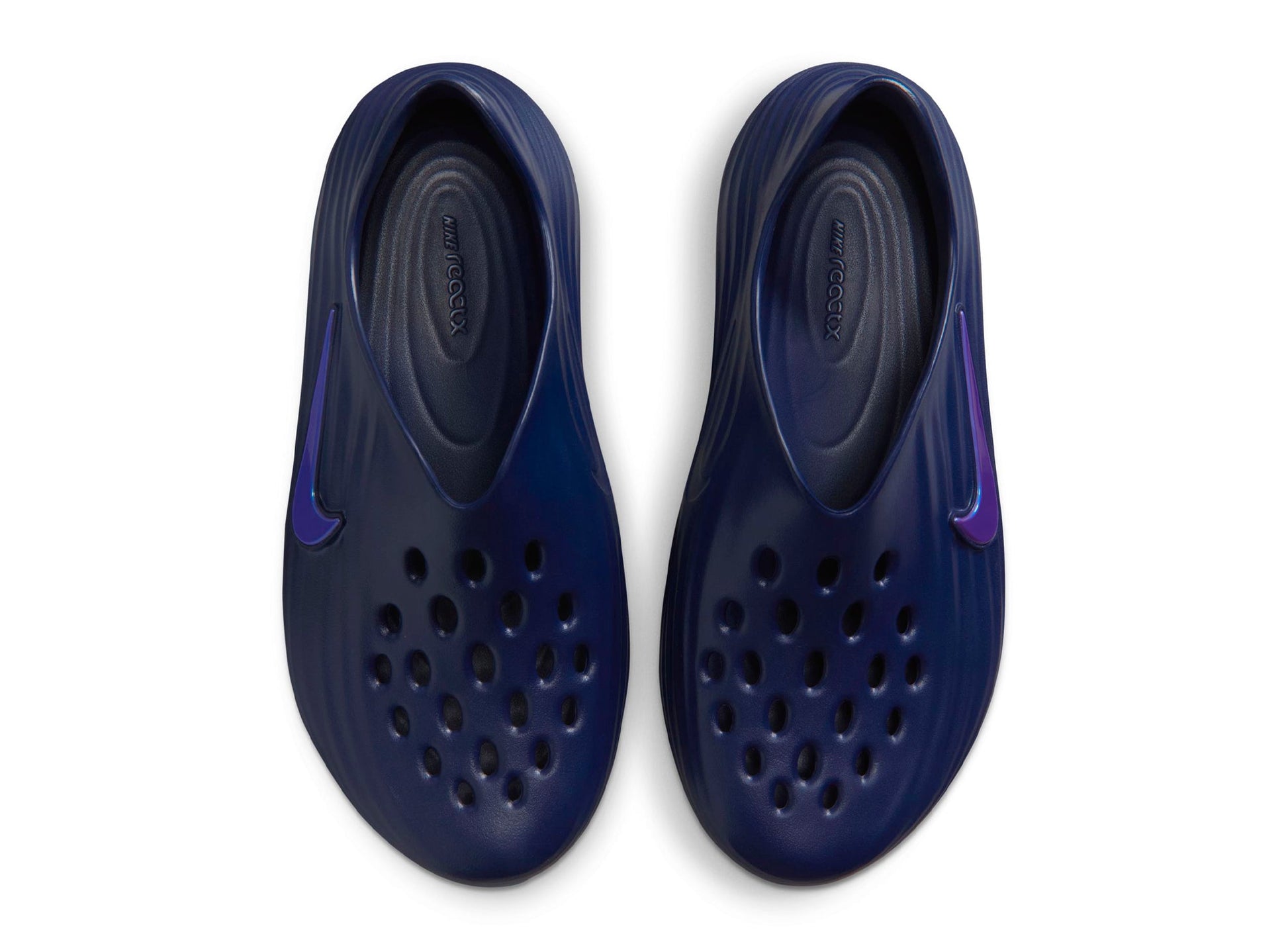 studio-shot-v9-92311