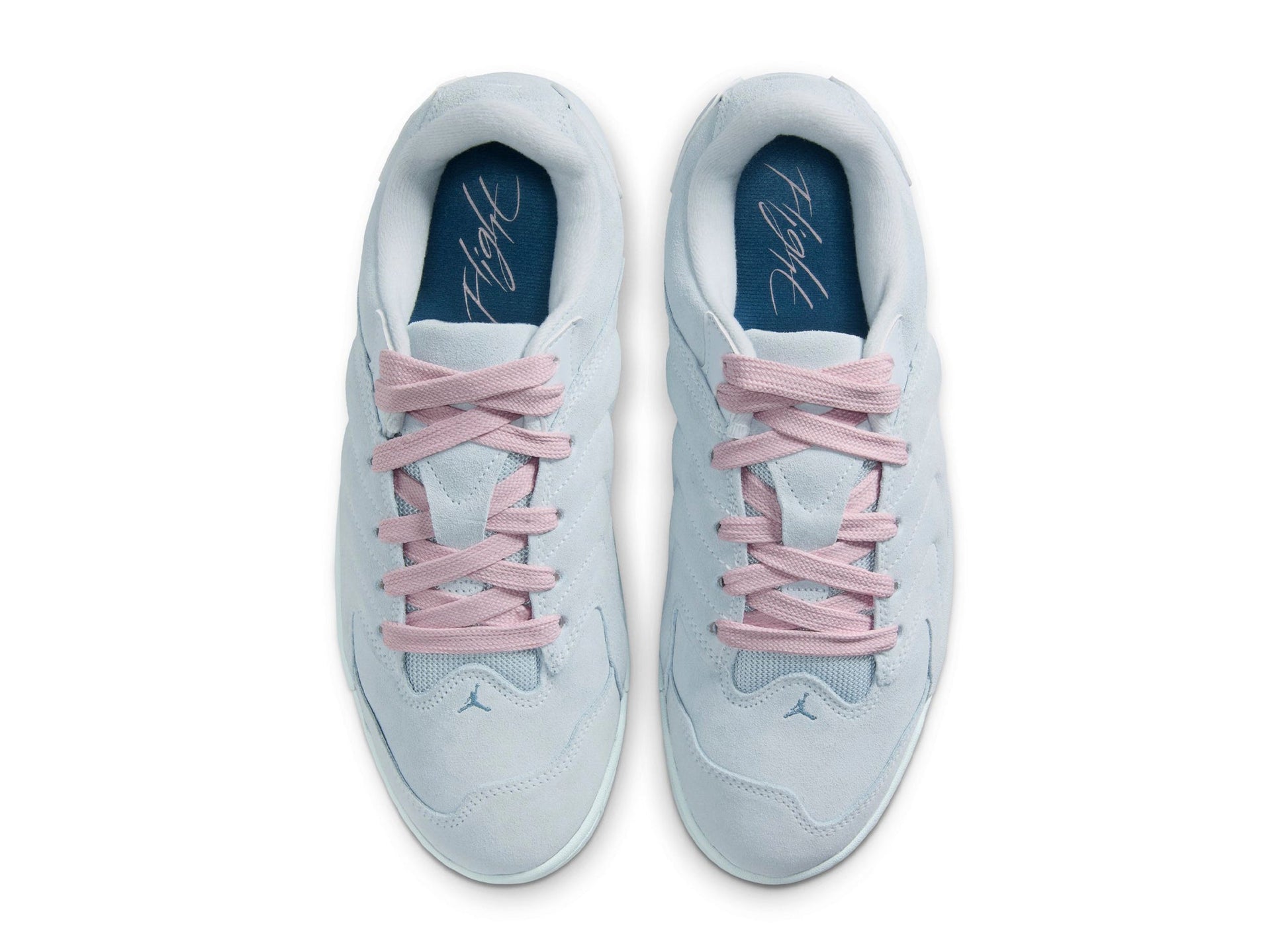 studio-shot-v9-19068