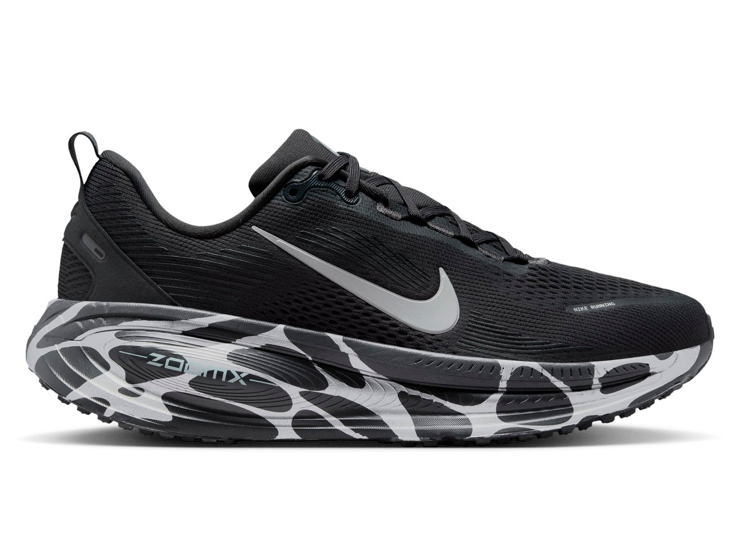 studio-shot-v9-31098