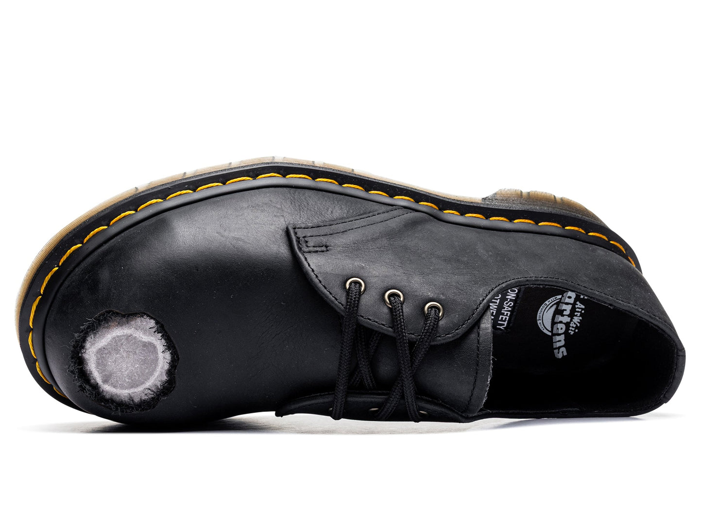 studio-shot-v9-87904