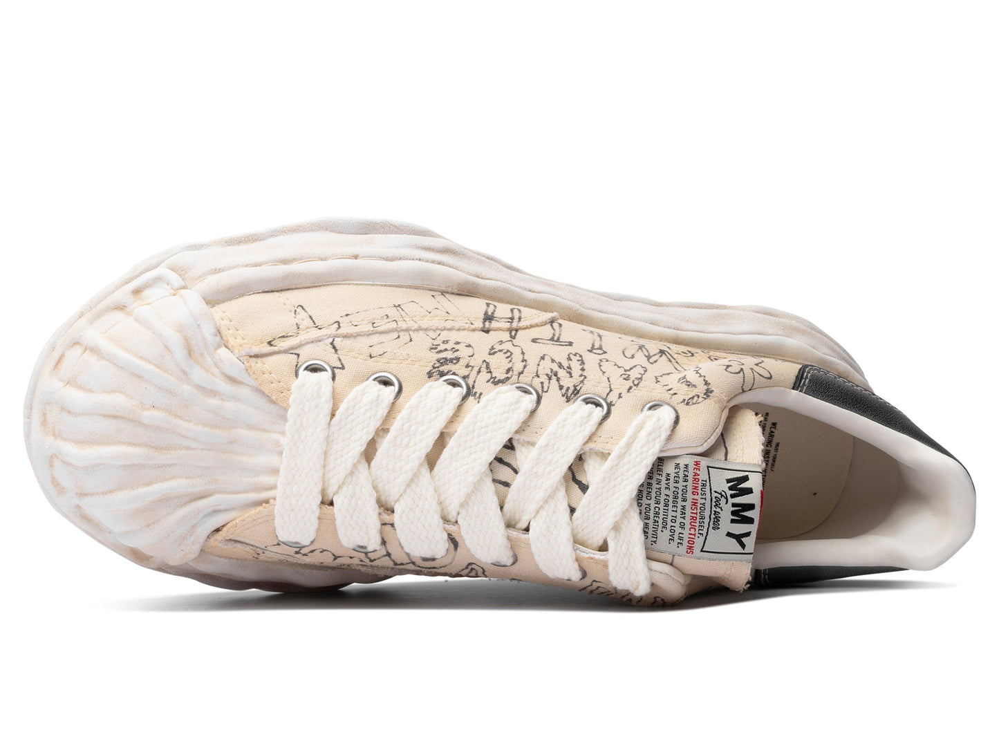 studio-shot-v9-55270