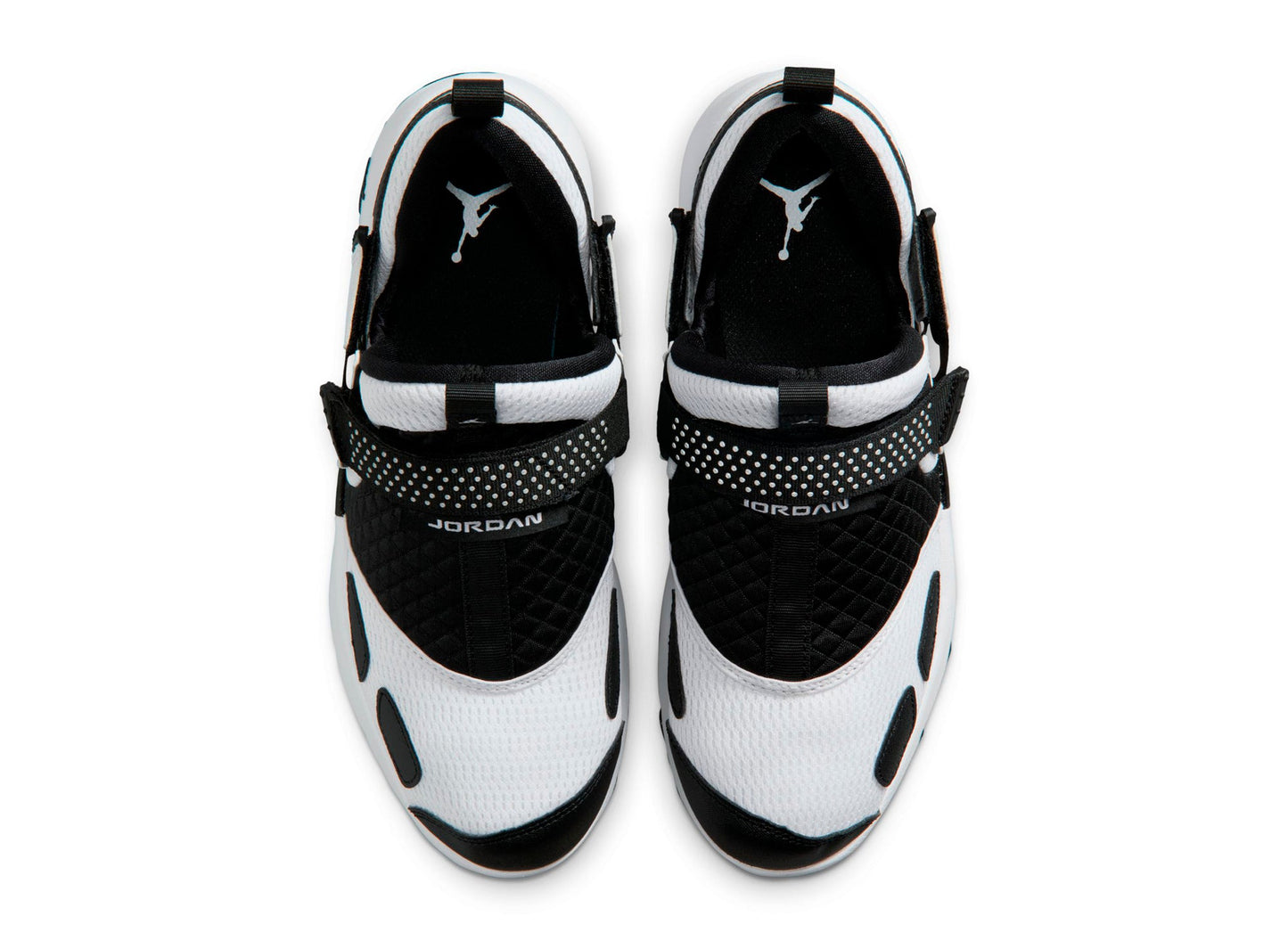 studio-shot-v9-38280