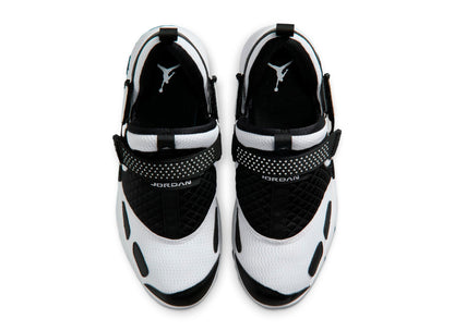 studio-shot-v9-38280