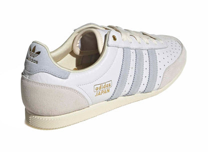 studio-shot-v9-66736