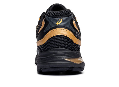 studio-shot-v9-17365