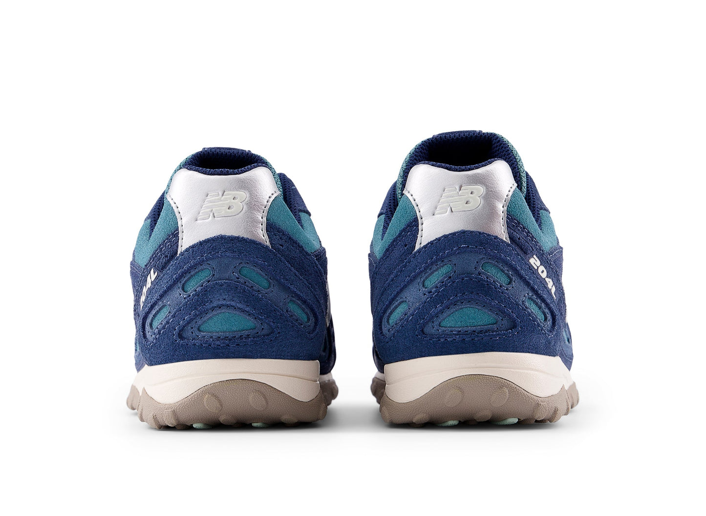 studio-shot-v9-76362