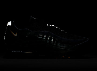 studio-shot-v9-93152